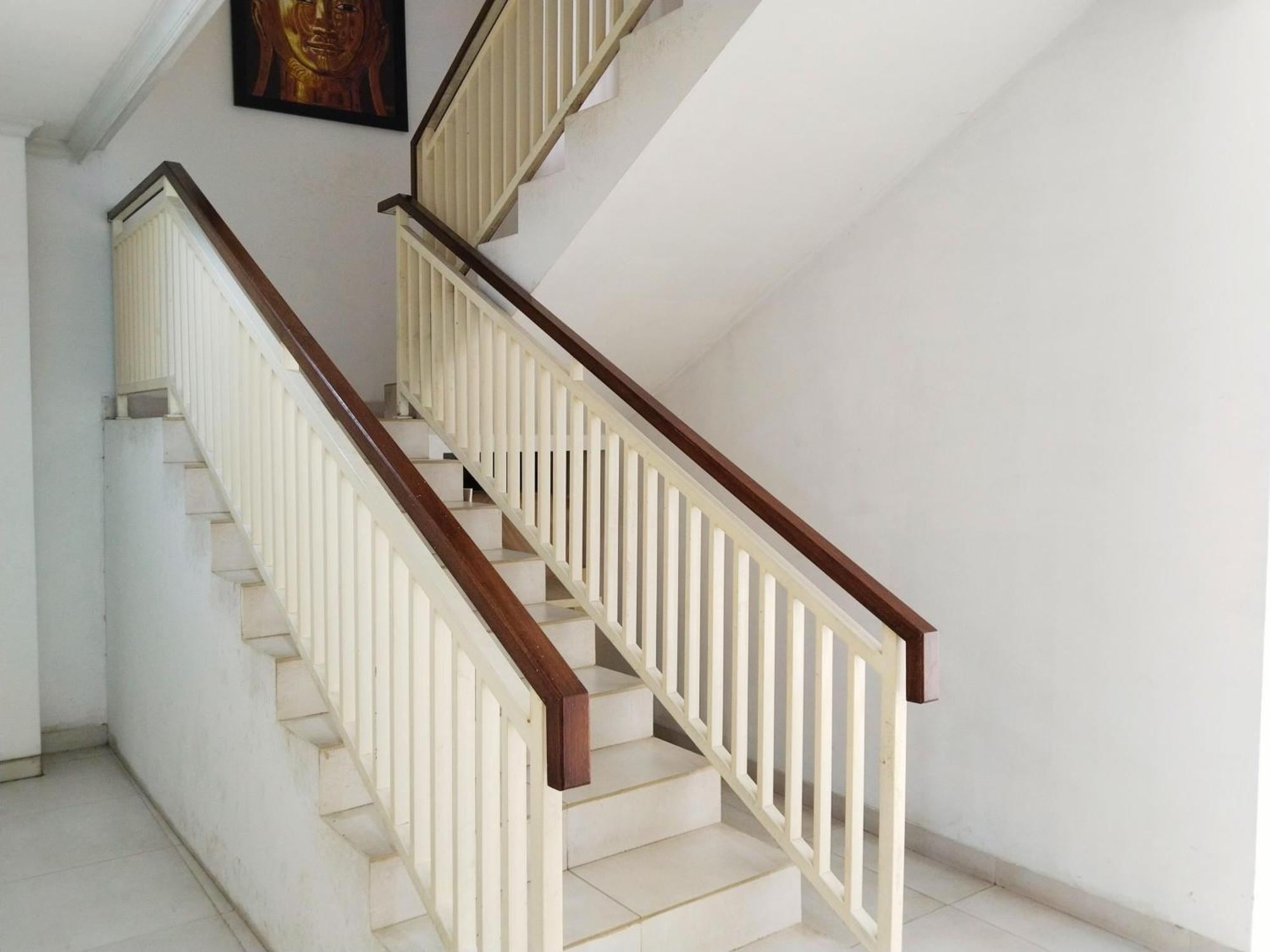 Dejati House Hotel เบกาซิ ภายนอก รูปภาพ